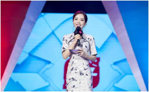 lol电台(lol游戏中如何收听切换DJ琴瑟仙女娑娜的DJ音乐)