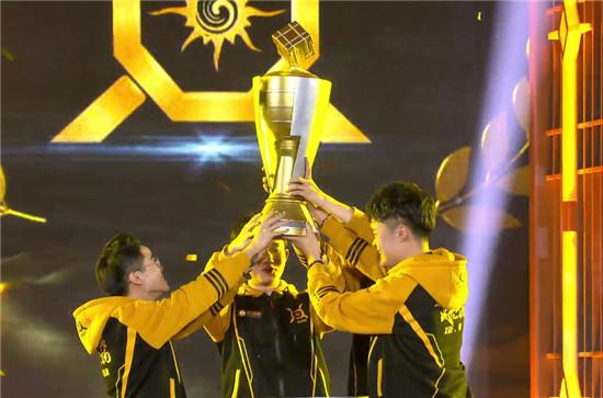 和平精英里的鸡怎么用(和平精英吃鸡手游机器人是按什么分配的)